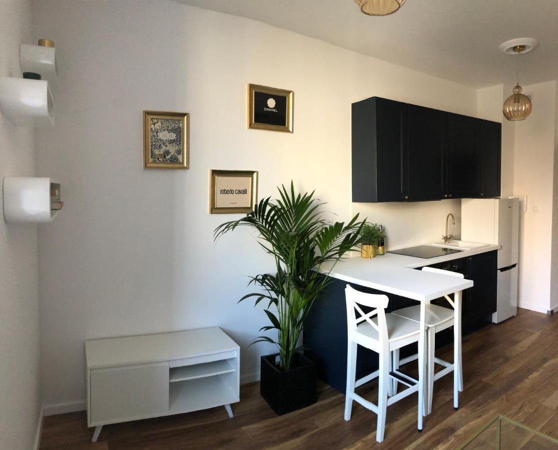 Blue Dior Apartment Warsaw Luaran gambar